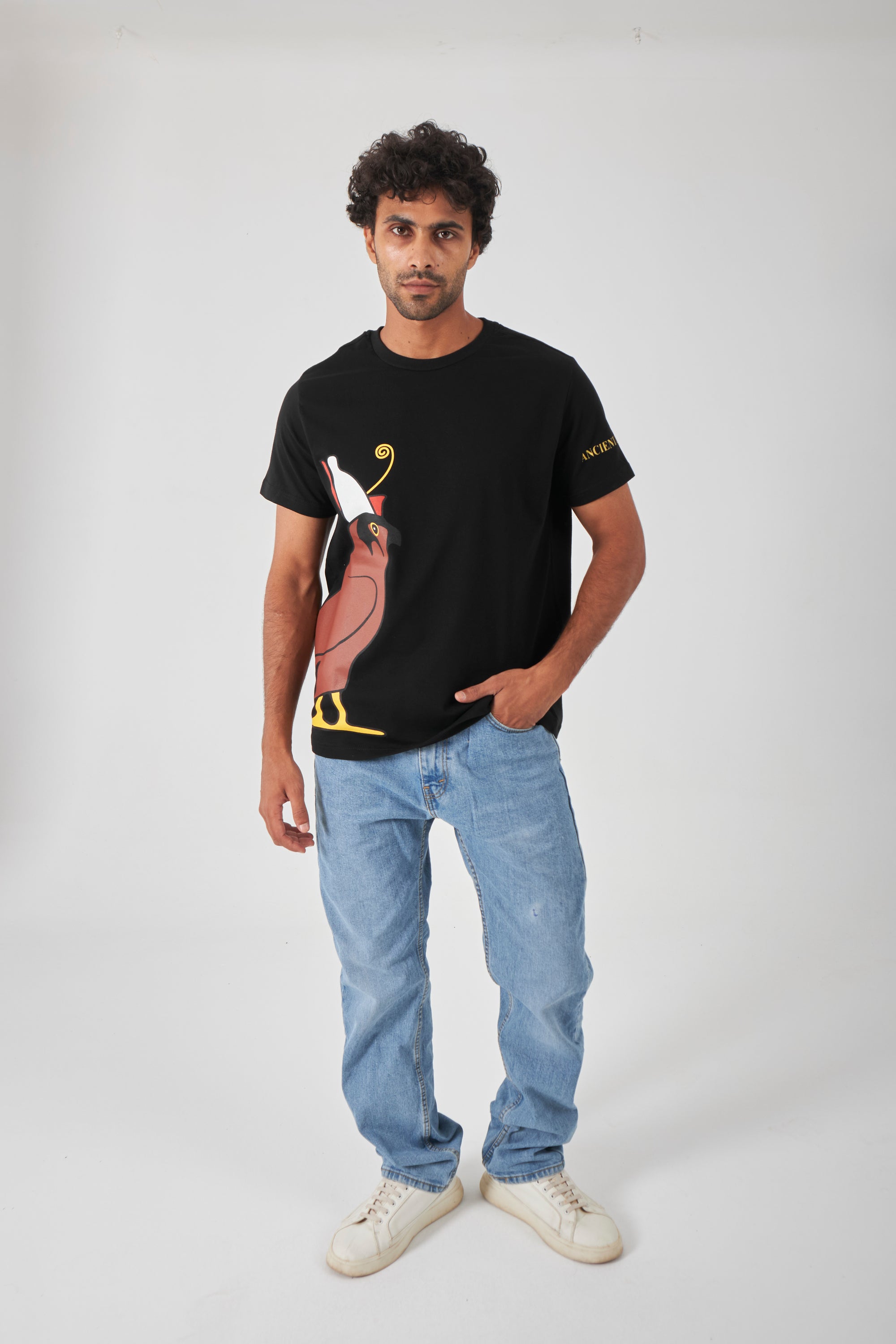 The Side Signature T-Shirt - Black